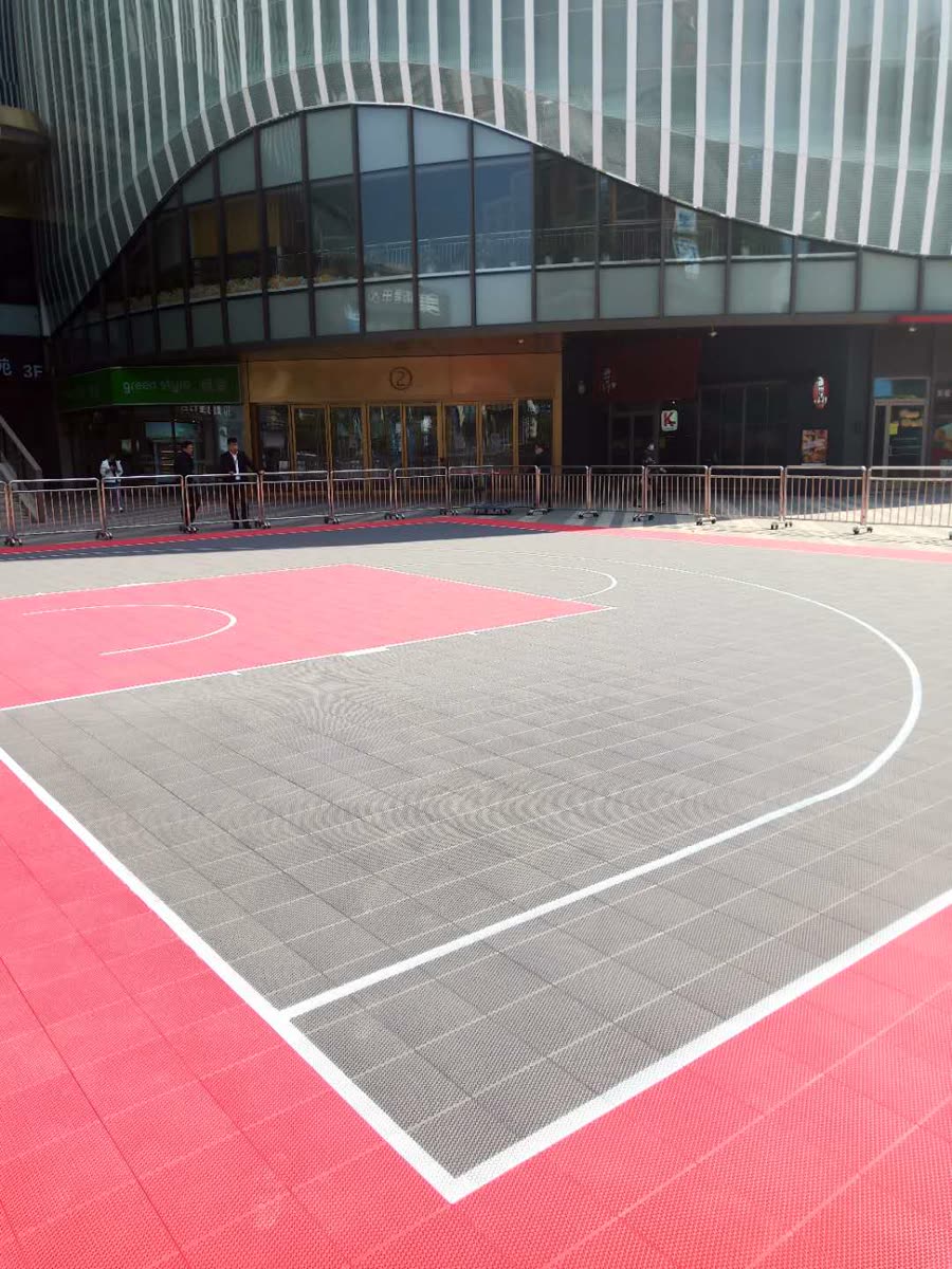 宁波爱琴海购物公园运动休闲场地整体铺装拼装运动地板工程案例