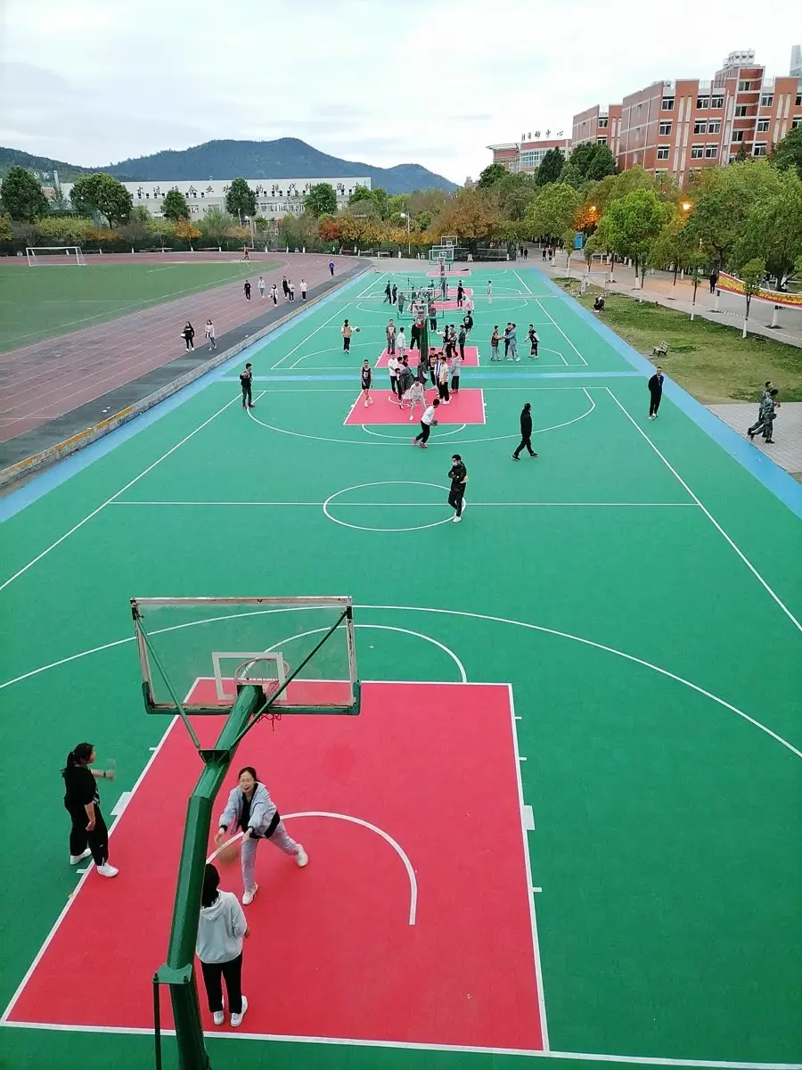 四川职业高中