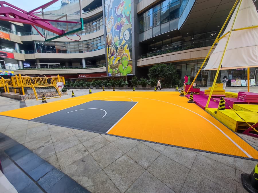 成都市运动场地整体建设拼装运动地板工程案例