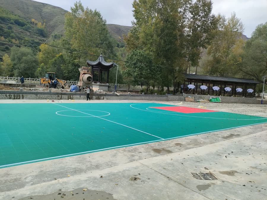 甘肃运动场地项目拼装运动地板工程案例