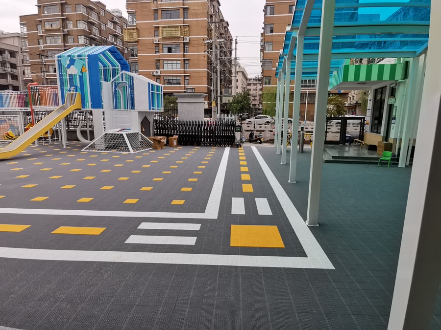 乐清石帆朴湖幼儿园运动场地整体建设拼装运动地板工程案例
