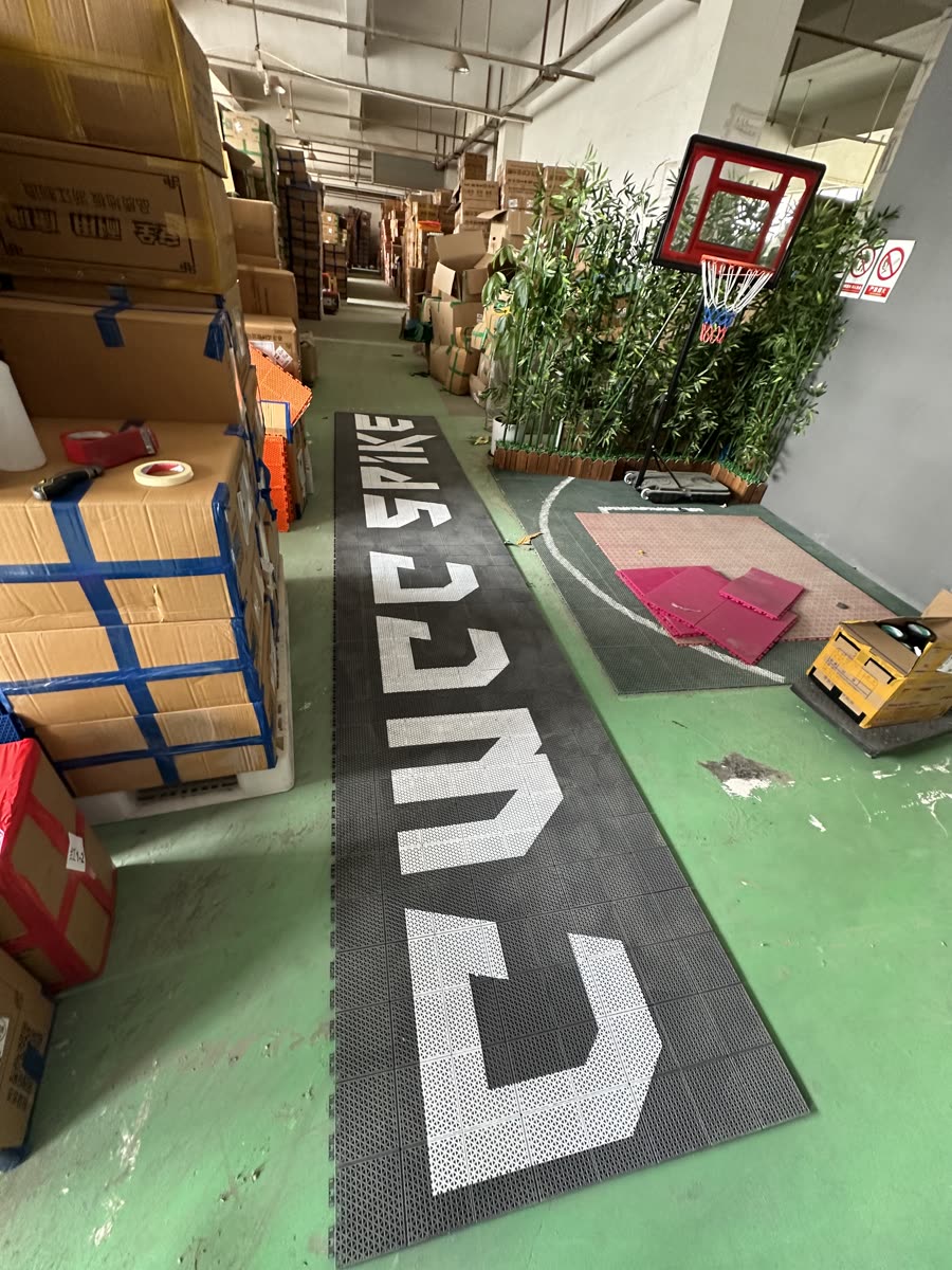香港 CWCC 项目拼装运动地板工程案例