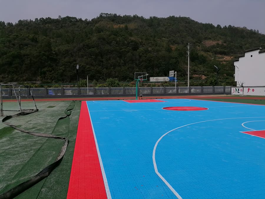安康市运动场地整体建设拼装运动地板工程案例