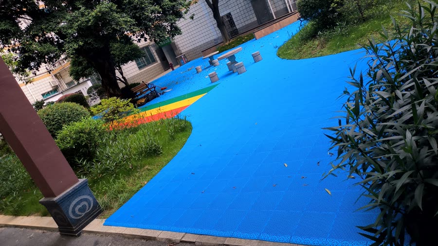 广西脑科医院适老化防摔场地整体铺装拼装运动地板工程案例