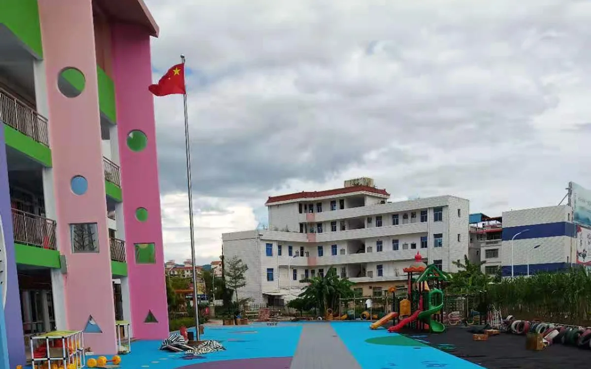 厦门某公办幼儿园现场实拍