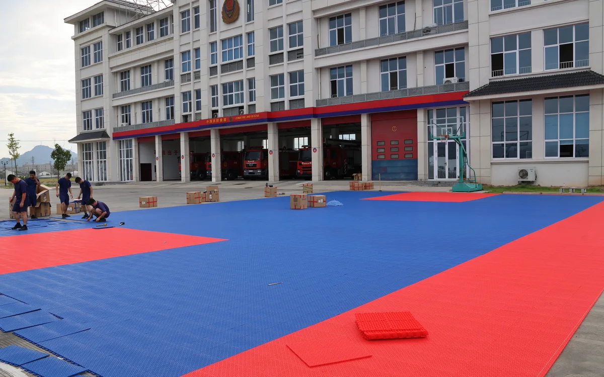 某单位篮球活动场现场实拍