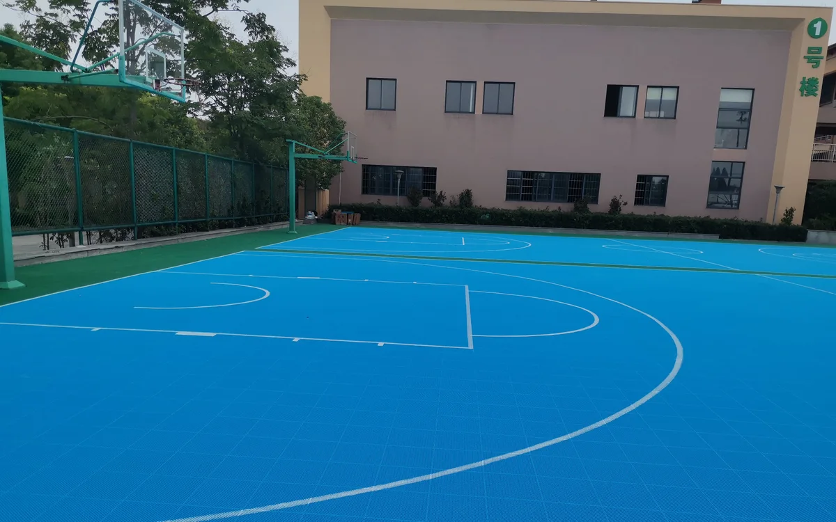 杭州市余杭区径山潘板小学室外双篮球场现场实拍