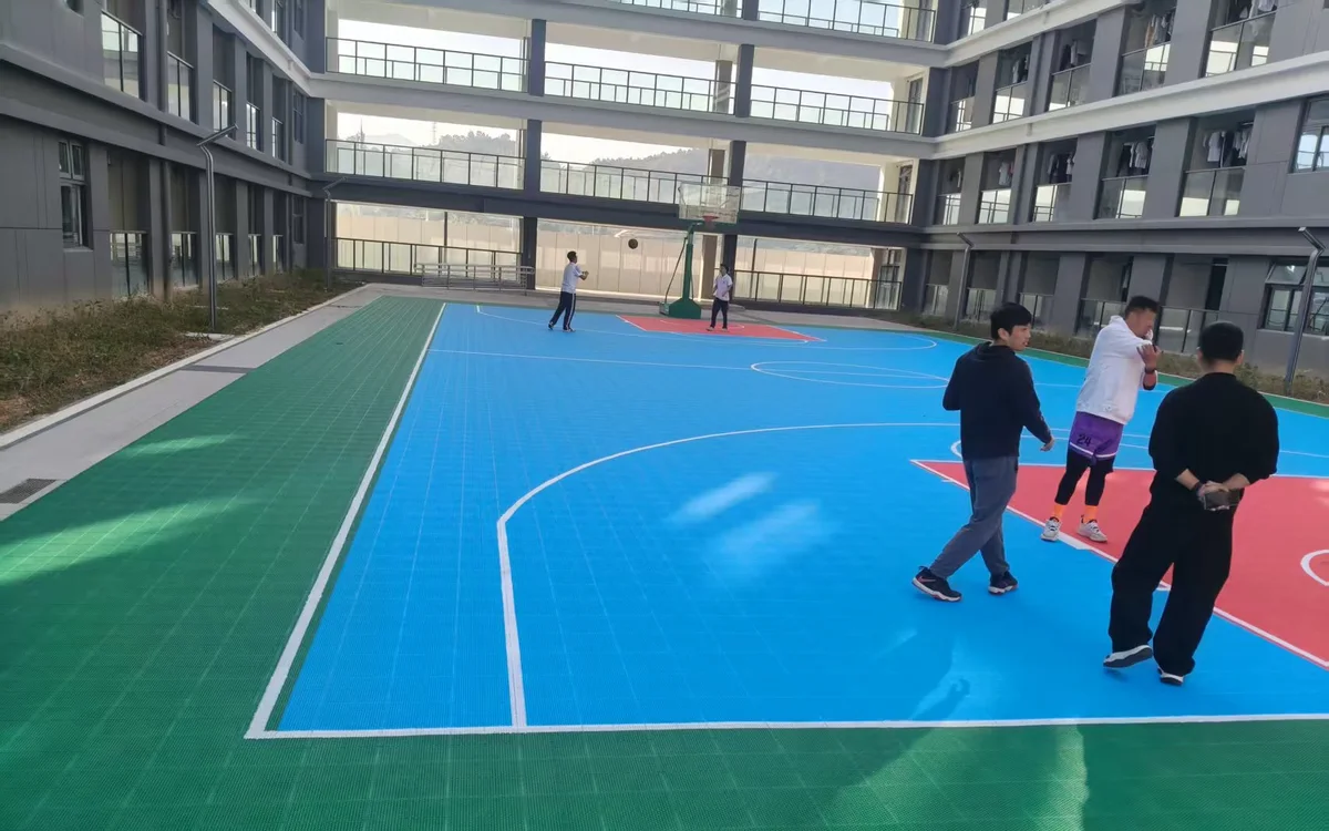 温州某职业院校篮球全场现场实拍