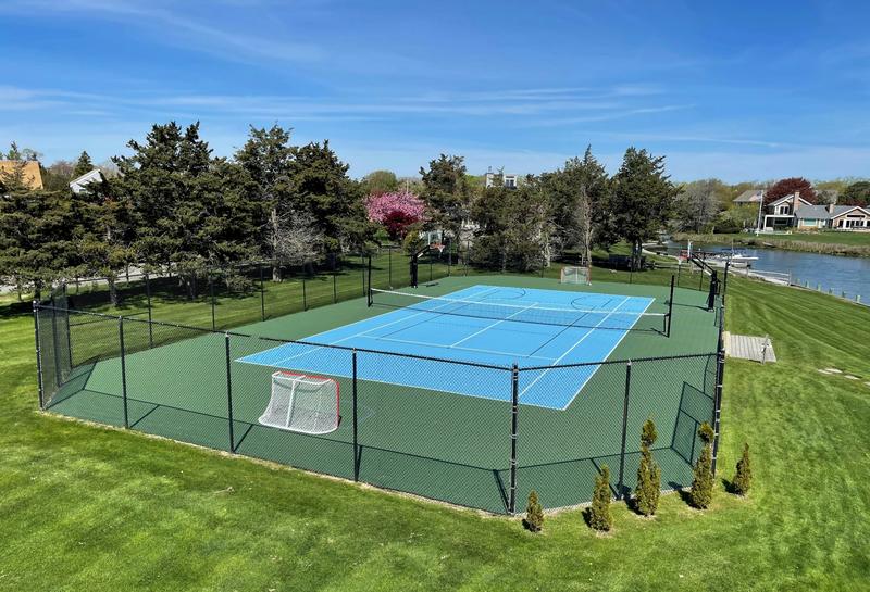 高端别墅区私家网球场拼装运动地板工程