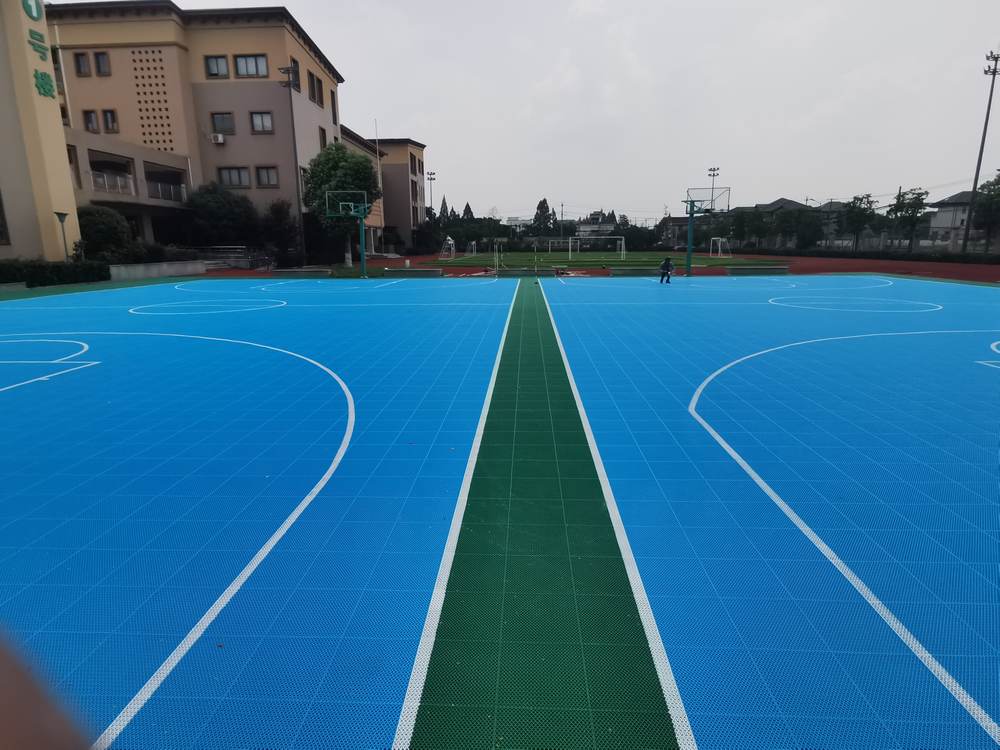 杭州潘板小学球场案例